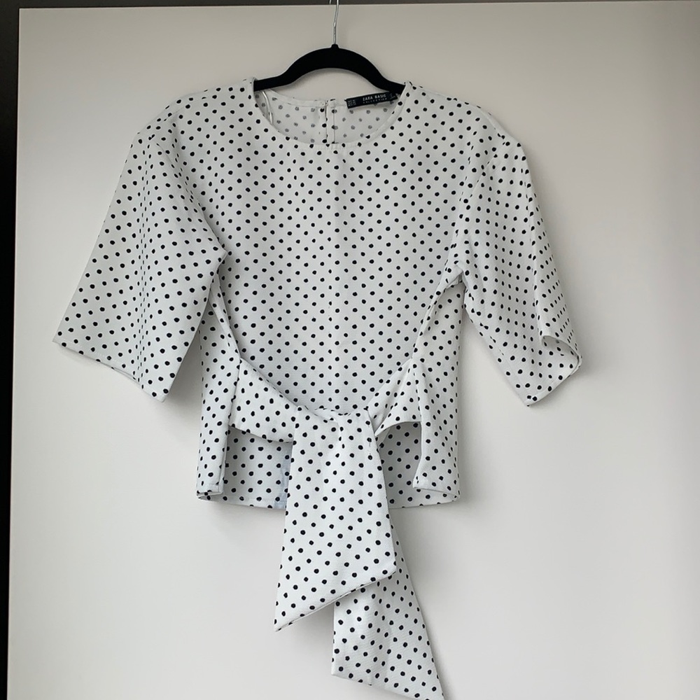 Top, Blouse. - image 1